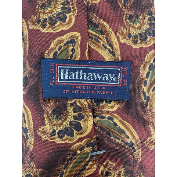 Vintage Hathaway Burgandy Gold Paisley 100% Silk Men's Tie Made In USA 58.75x3.5 - Picture 3 of 5
